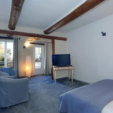 Le Cheval Blanc Bed and breakfast La Bastide-des-Jourdans